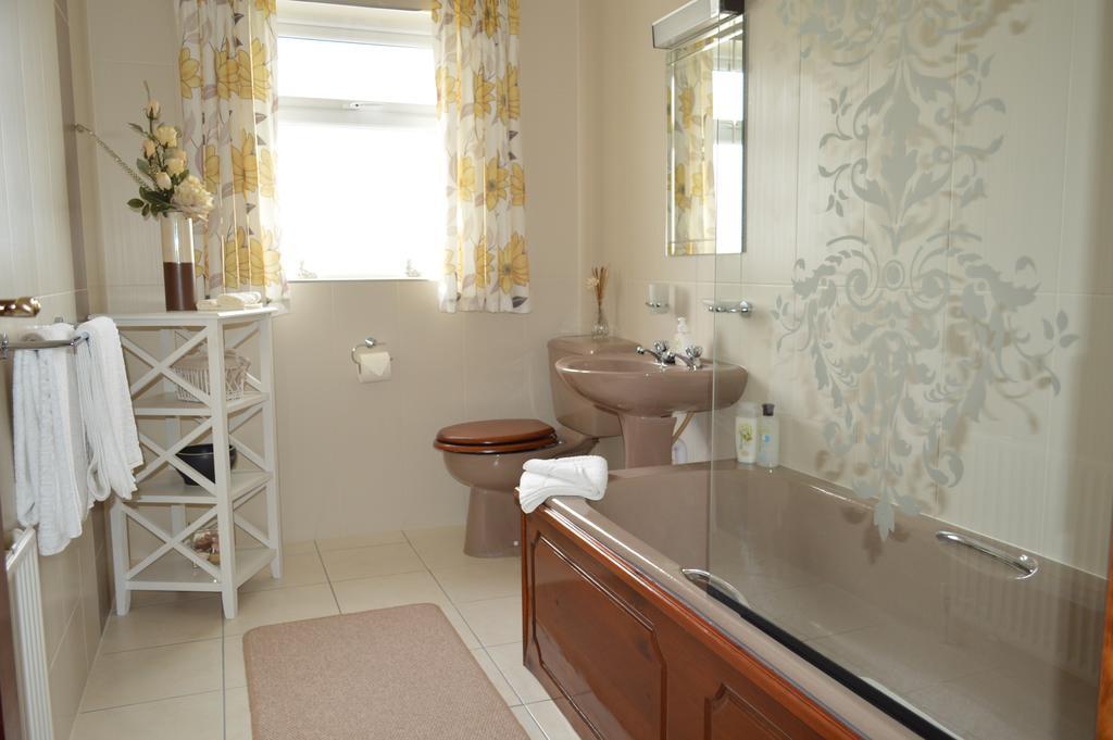 Caseys Homedale Килларни Номер фото